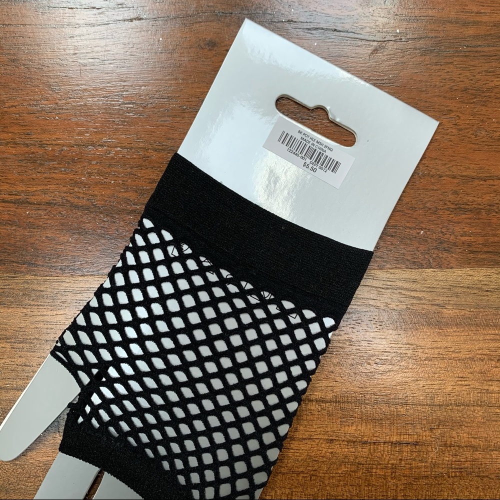 NWT Hot Topic accessory bundle - Picture 3 of 7